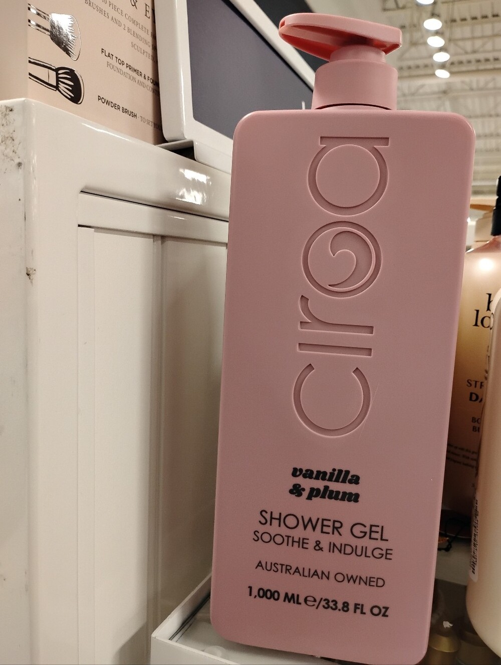 New Cirqla Vanilla & Plum Shower Gel - Pink Bottle